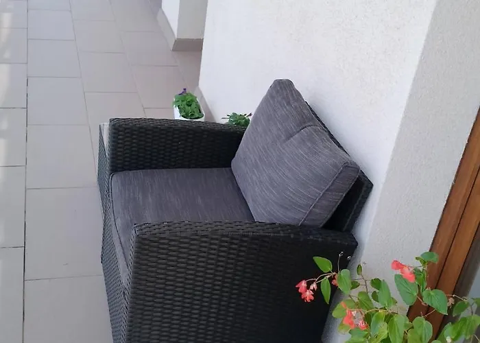 Apartament Kwiatowy Klimatyzowany Lubiń